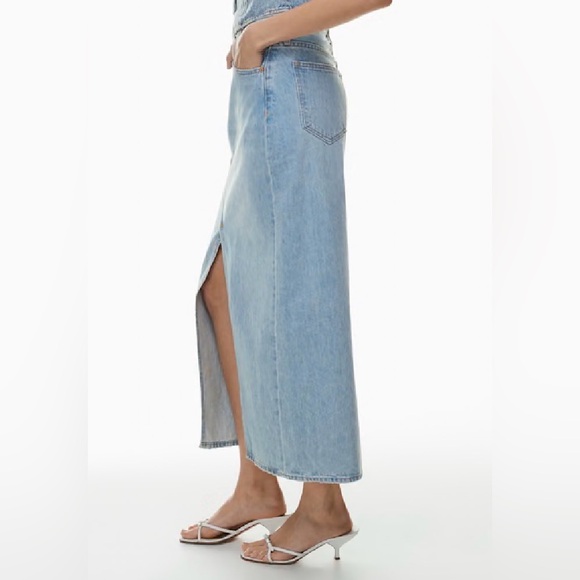Aritzia Denim Forum The 90’s Vintage Denim Blue long Jeans Skirt waist 24 Sz 00 - Picture 5 of 16